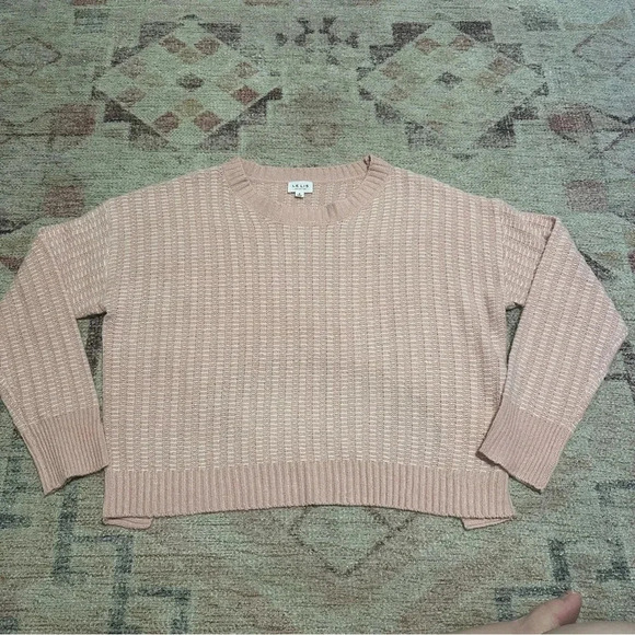 Le Lis• PINK + WHITE OPEN BACK SWEATER size small - Picture 6 of 15